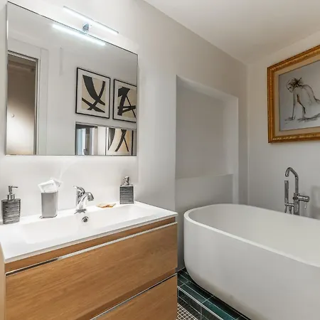 Fontana Di Trevi & Pantheon Apartment
