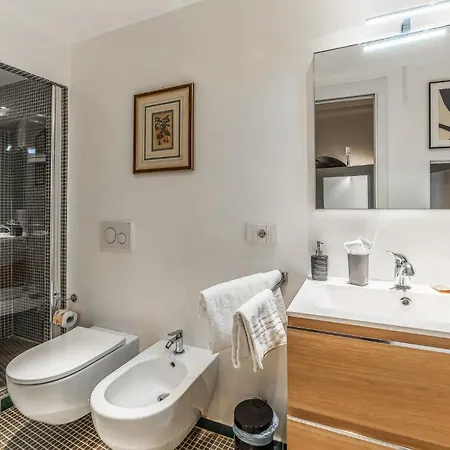 Fontana Di Trevi & Pantheon Apartment Rome