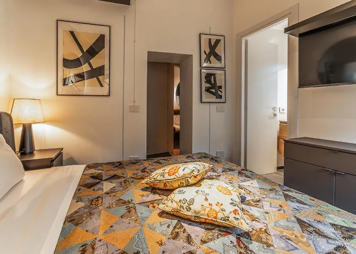 Fontana Di Trevi & Pantheon * Roma